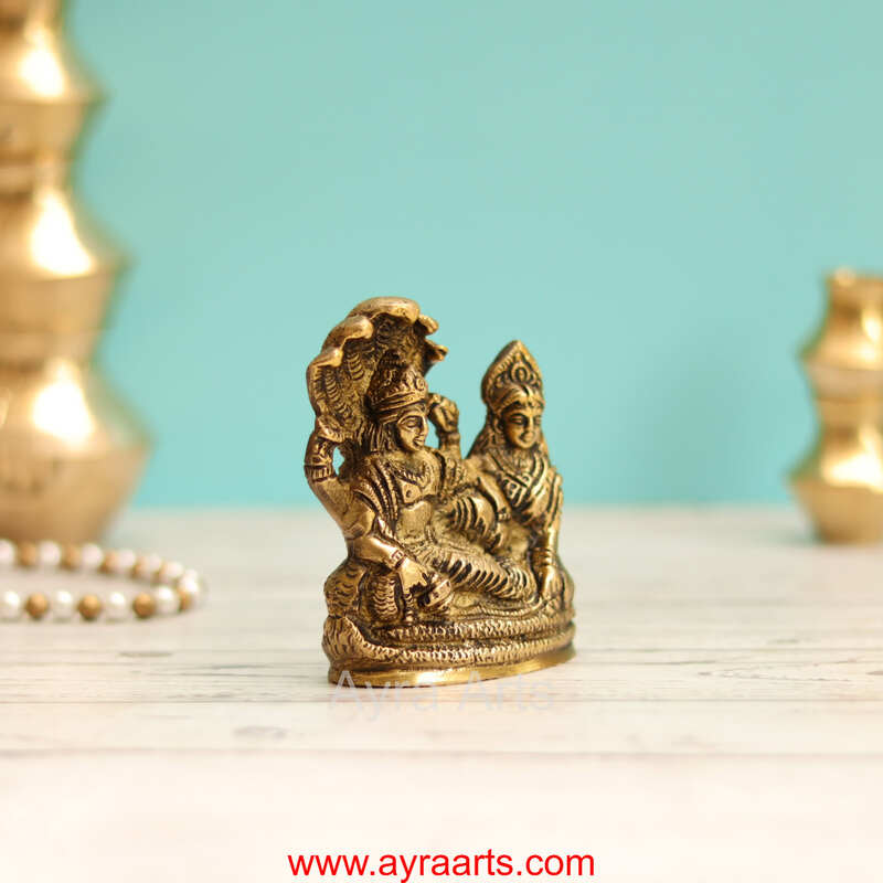Lakshmi Sametha Vishnu Murthi Idol In Brass - 4 Inch Height