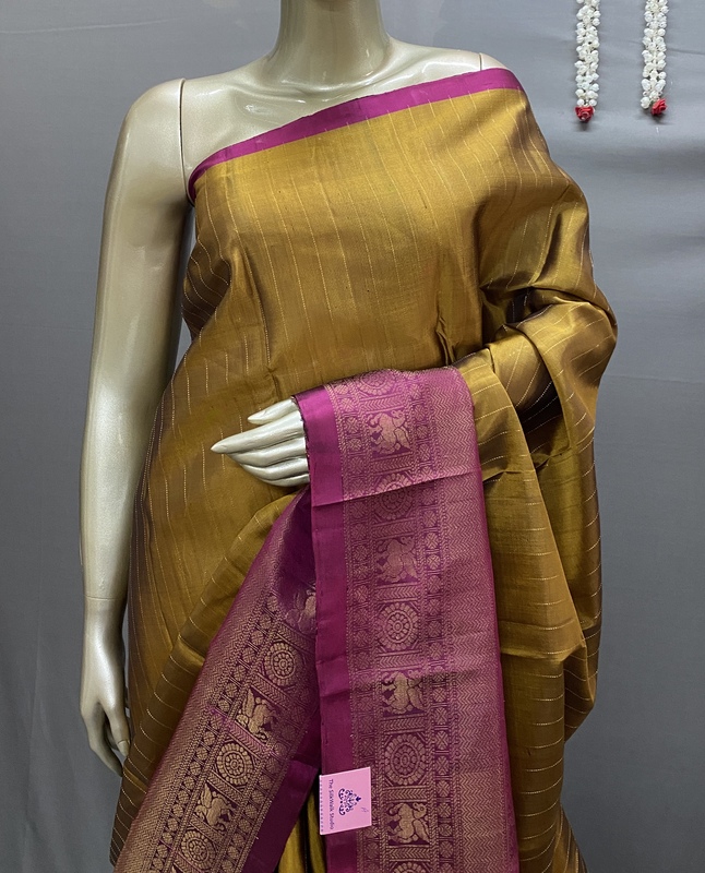 AADHIRA - The SilkWalk Exclusives 8520