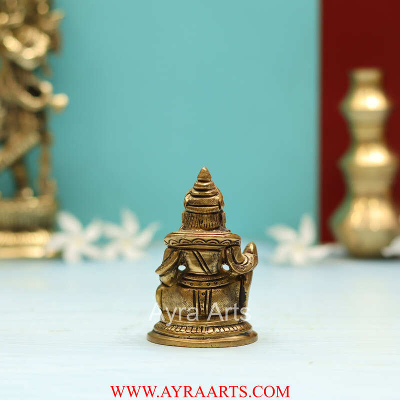 Brass Lord Kuber Statue for Wealth & Prosperity - 3.5 Inch Height