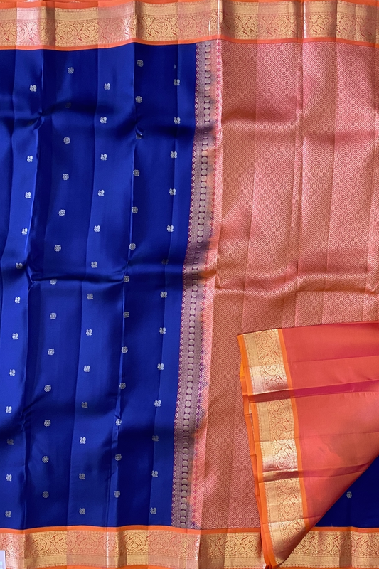 Janaki - The Silk Walk Delights - 23237