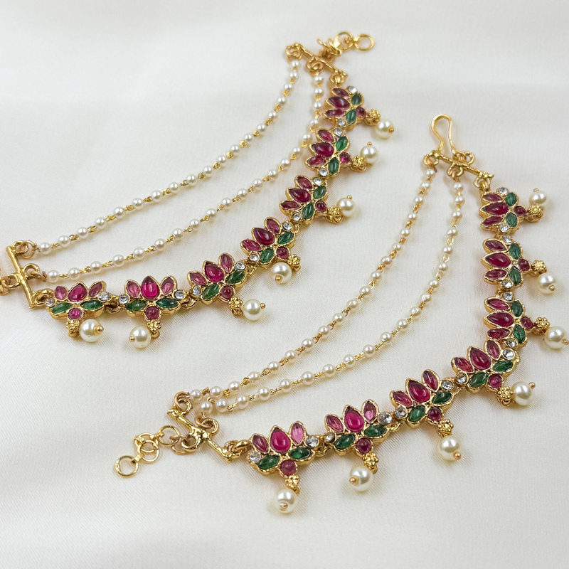 gold finishing and oval shape mattal design