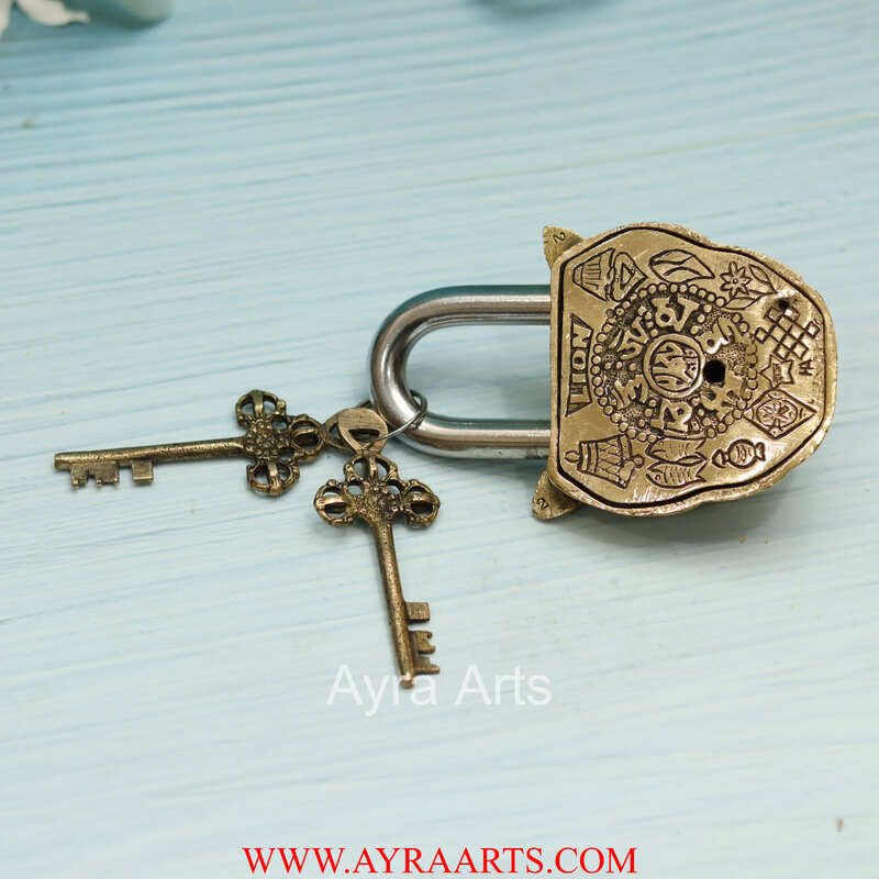 Brass Lion Face Design Lock - 5.5 inch Height