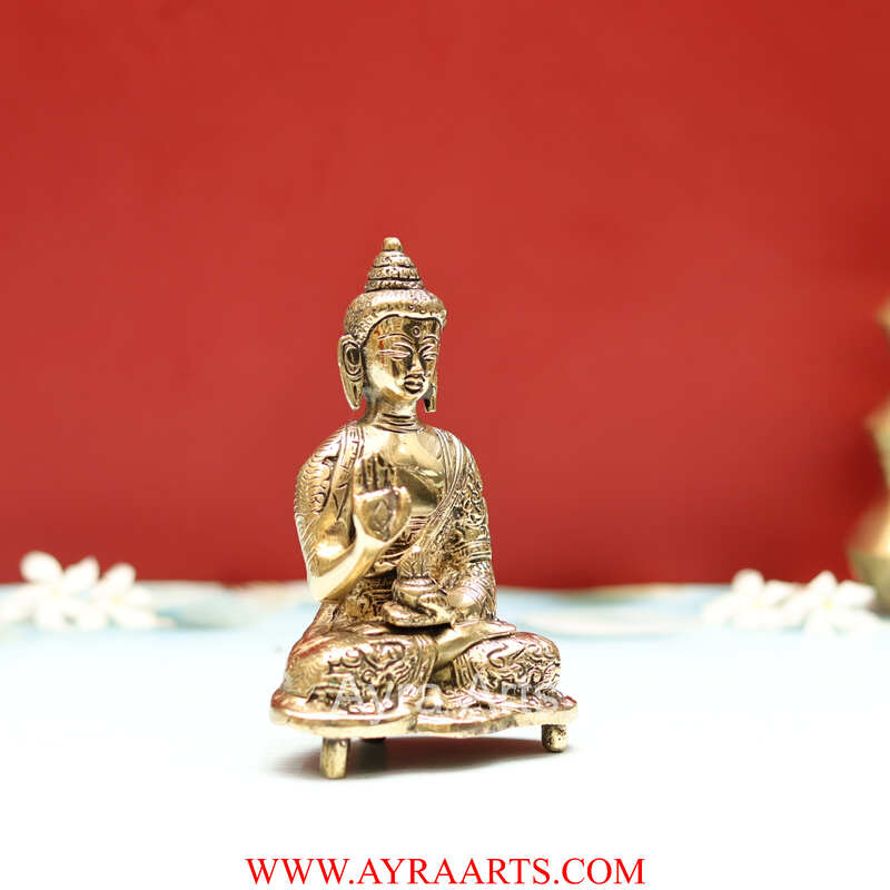 Tranquil Brass Buddha - 6 inch Height
