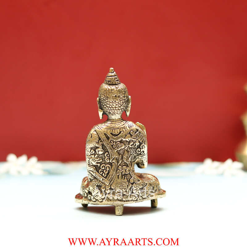 Tranquil Brass Buddha - 6 inch Height