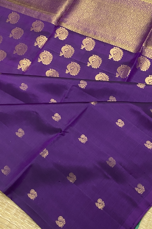 Samyuktha - Peacock butta -  24102