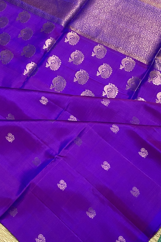 Samyuktha - Peacock butta - 23493