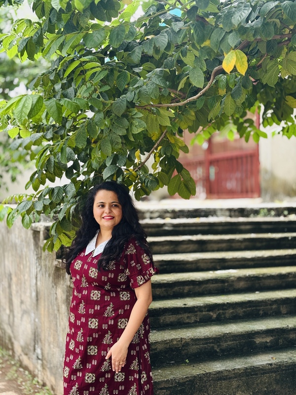 Feeding Dress-Collar-Maroon