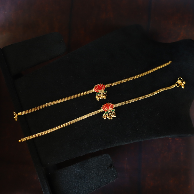gold-finish-fancy-anklets-for-adults-lotus