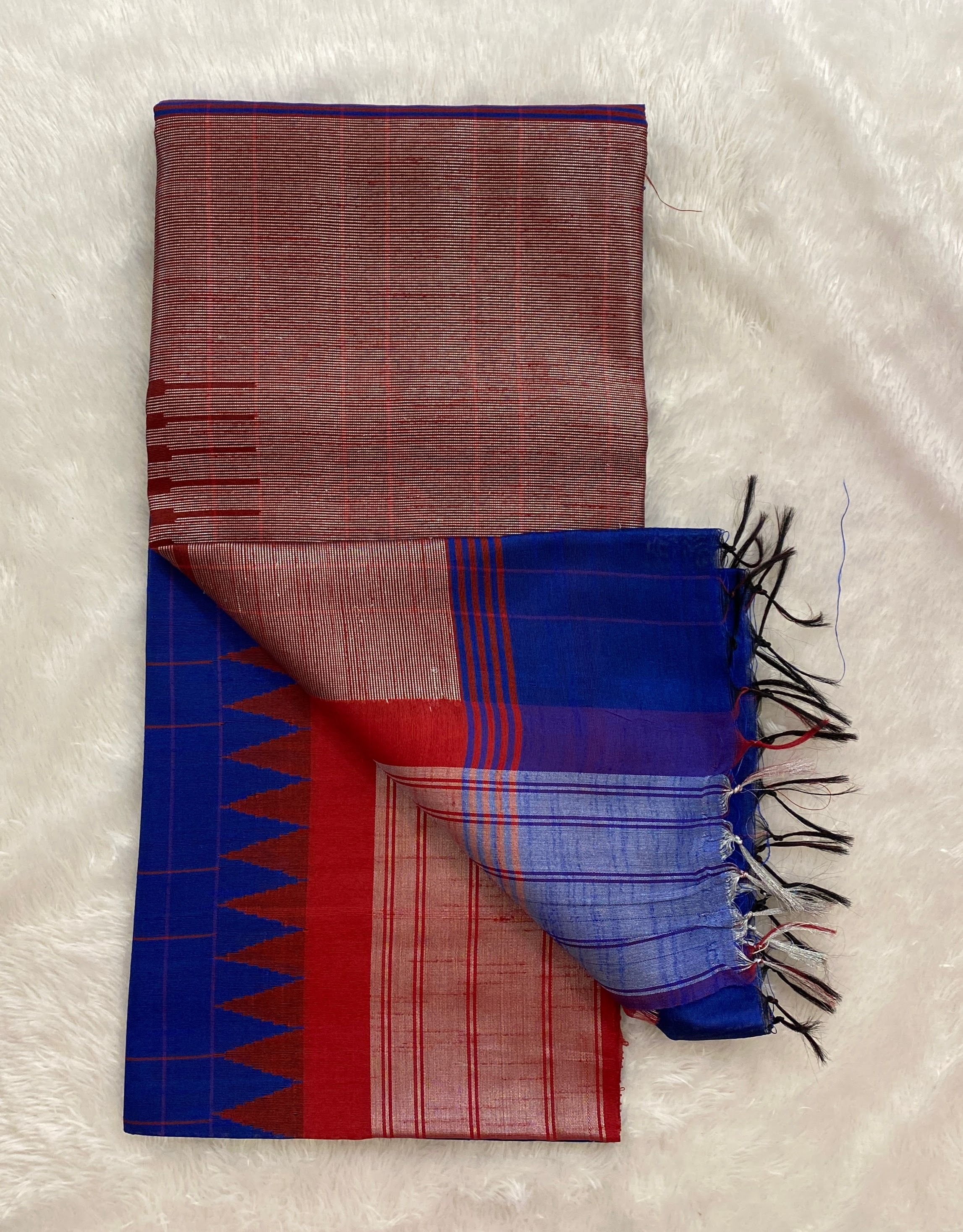 Manasa - The Semi Raw Silk Saree in Temple Border 18905