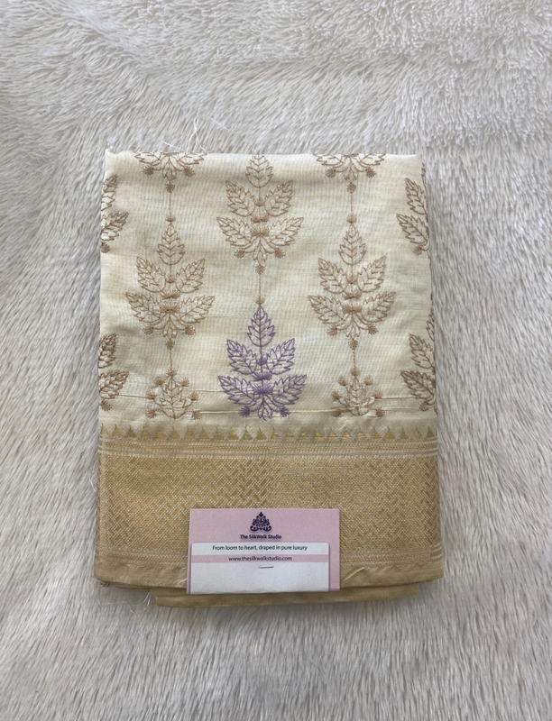 Meenakshi – The Tussar Saree With Leaves Embroidery SWS229