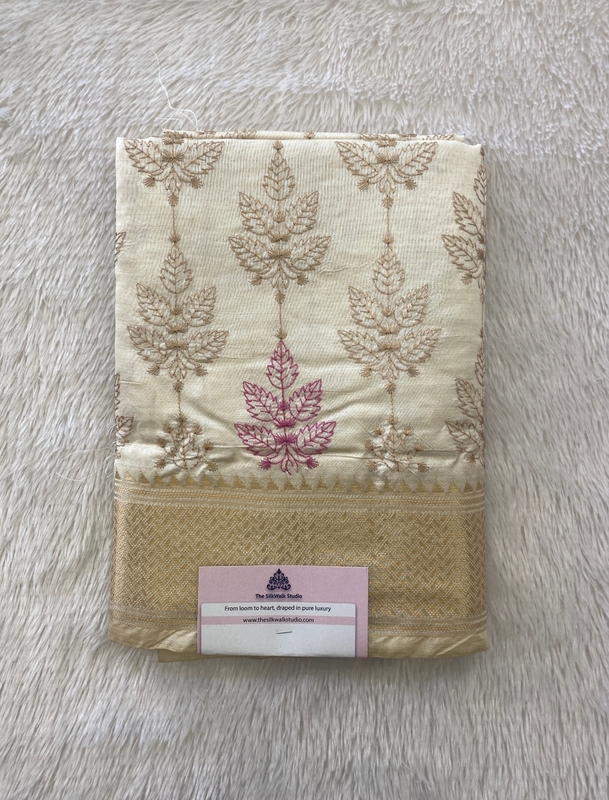 Meenakshi – The Tussar Saree With Leaves Embroidery SWS229