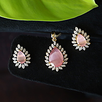 kopuram type diamond pendant earring set