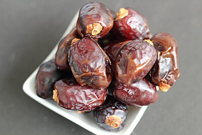 Kheneizi Dates (Oman) Kheneizi Dates (Oman)
