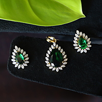 kopuram type diamond pendant earring set