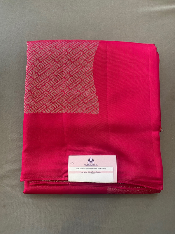 Mridula - Chess Board Designer Viscose Saree SWS234