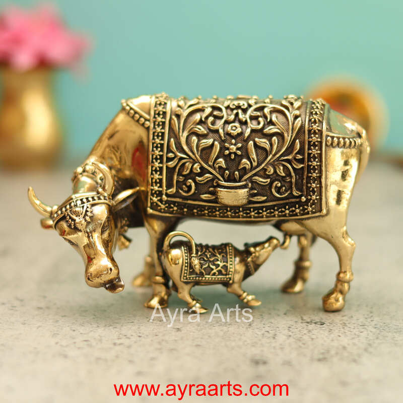 Premium Brass Cow And Calf 3 Inch Height