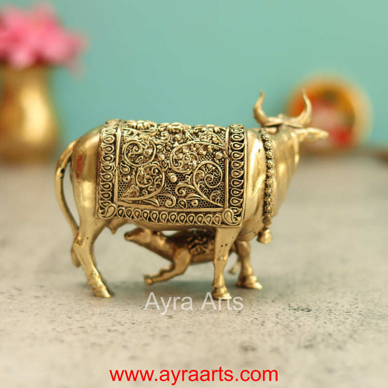 Premium Brass Cow And Calf 3 Inch Height