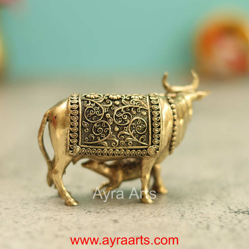 Premium Brass Cow And Calf 1.5 Inch Height