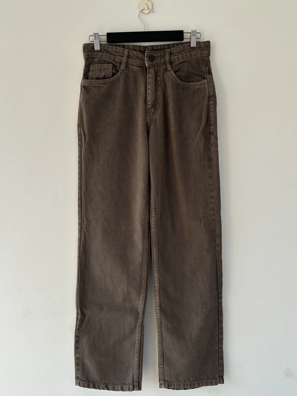Vintage beige straight fit jeans