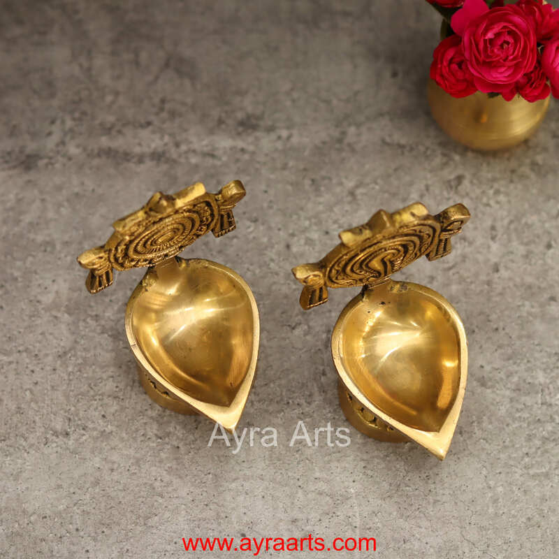 Brass Shankh Chakra Diya Vilakku Set for Puja - 4 Inch Height