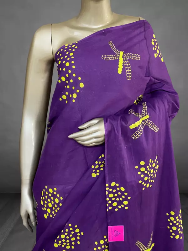 Charmi - The Mul Cotton Saree in Patli Pallu 19087