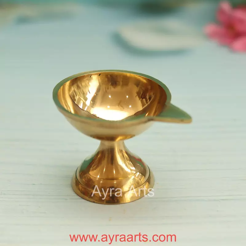 Simple Traditional Brass Plain Nanda Gold Diya for Puja