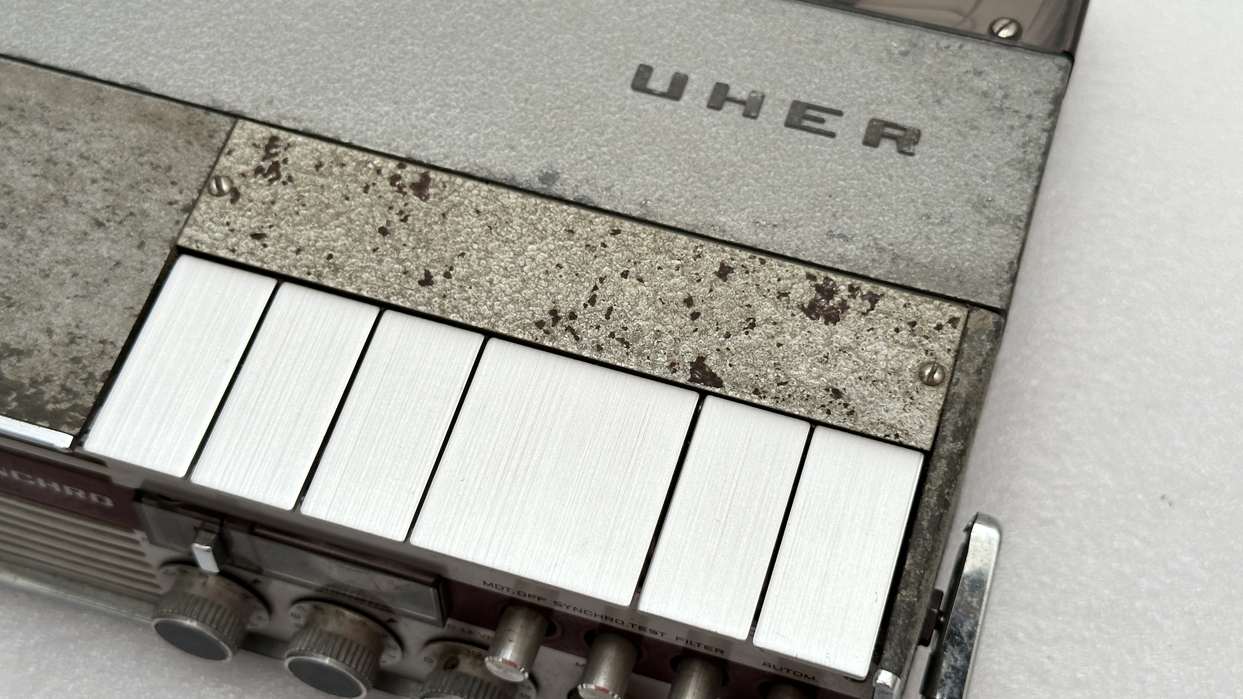 UHER 1200 Report Synchro Portable Reel-to-Reel Recorder (Non-Working, As-Is) - UH-1200 UHER 1200 Report Synchro Portable Reel-to-Reel Recorder (Non-Working, As-Is) - UH-1200