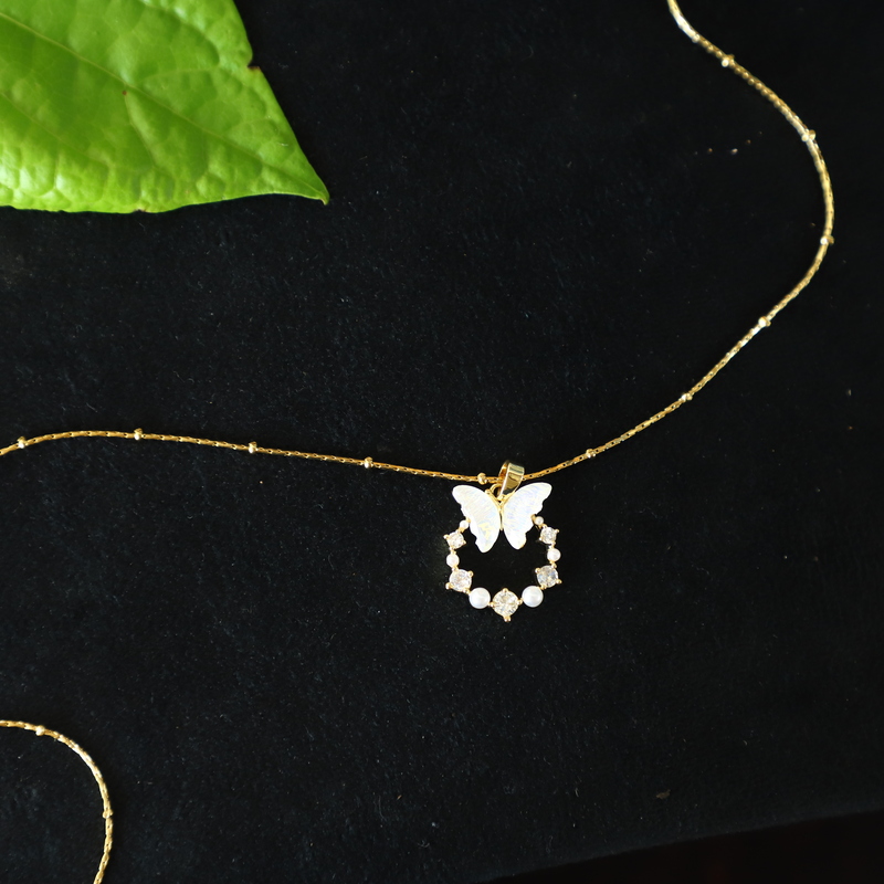 Stone butterfly rose gold chain