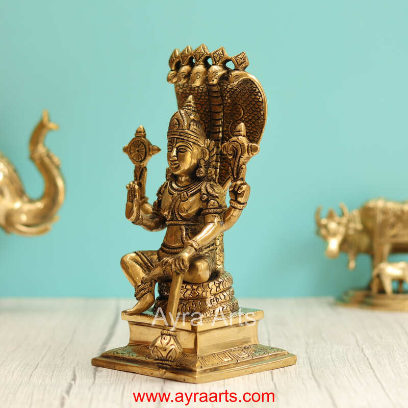 Brass Vishnu Murthi Idol - 9 Inch Height
