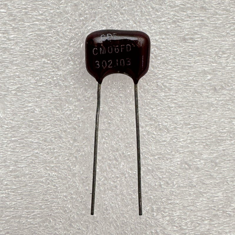 CDE - Silver Mica Capacitors 3000pF 500V 5% Radial-Leaded - CM06FD302J03 CDE - Silver Mica Capacitors 3000pF 500V 5% Radial-Leaded - CM06FD302J03