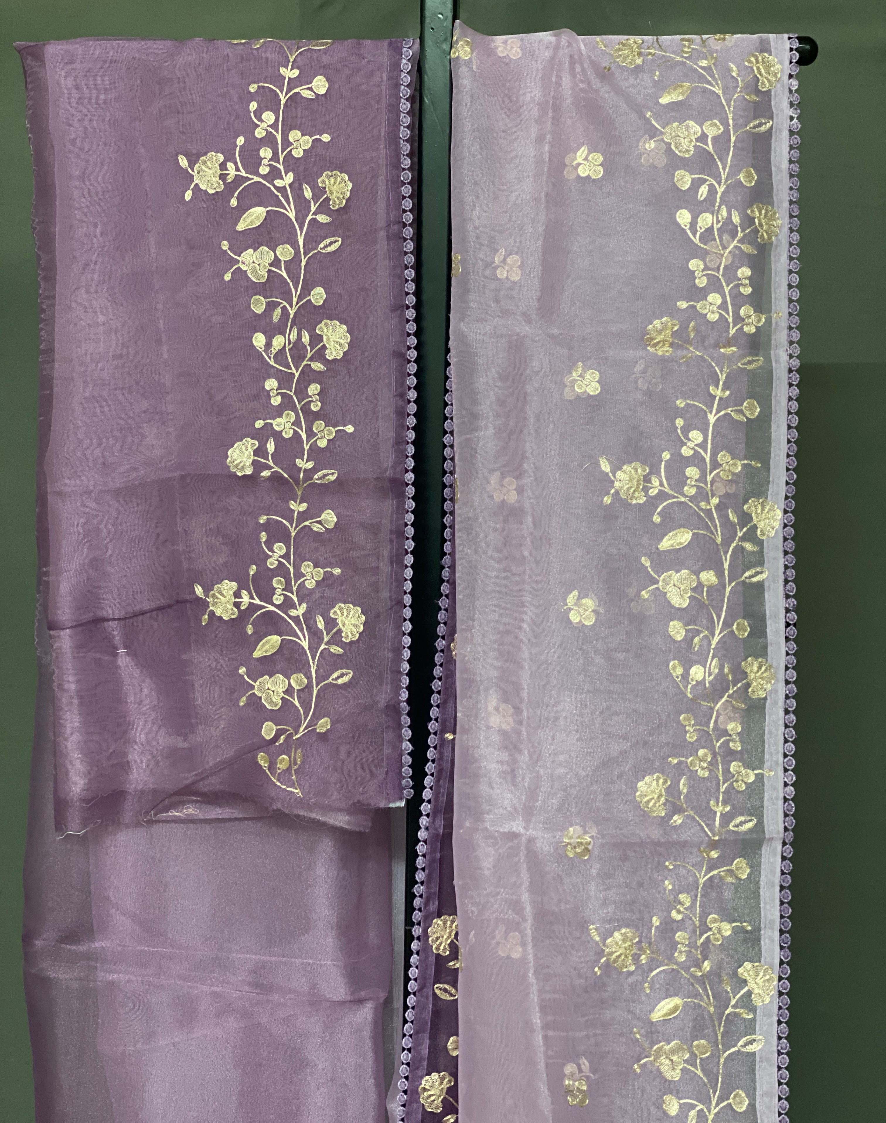 Lily - The Glass Organza Saree in Pita Work 19191