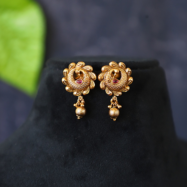 Sun flower lakshmi Stud