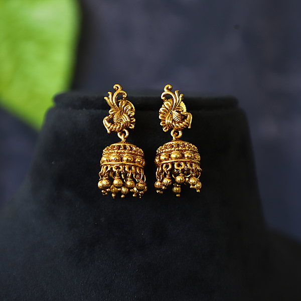 GOLD finishing replica earing set
