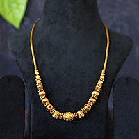 Triangle shape Diamond Neckpiece