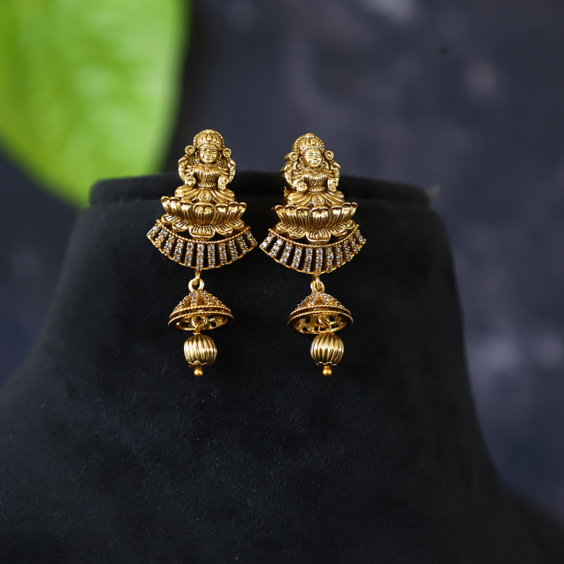 Chandbalis Multi Stones