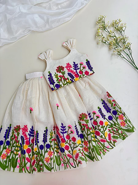 Ivory Garden Embroidered Set