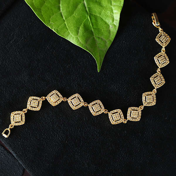 Gold Triple bracelet