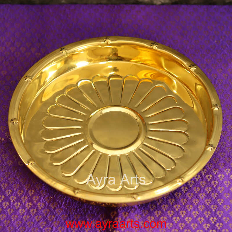 Brass Three Leg Kumcha Plate