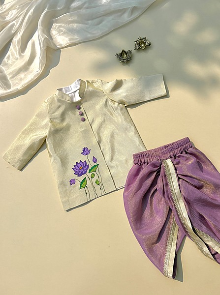 Purply Ivory Lotus Handpainted Dhoti Silk Set