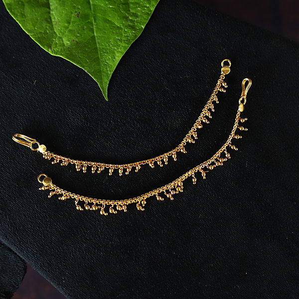 BLACK ANTIC IN GREEN STONE WITH GREEN BEAD