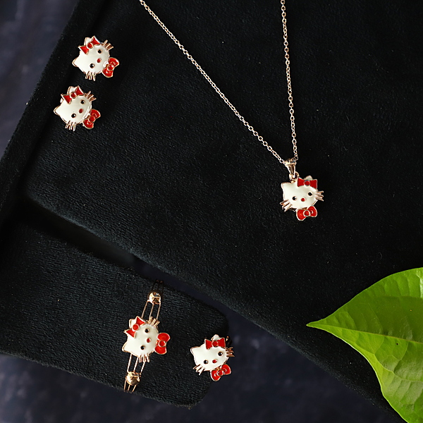 Fancy kitten design with unique kids combo set