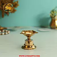 Brass Five Wick Nakshatra Deepam Diya - Size 1