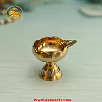 Brass Kuber Tamator Design Diya