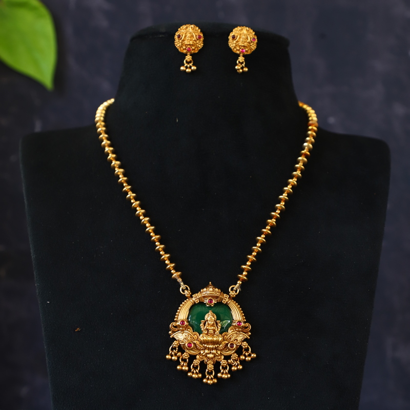 LONG HARAM IN LAKSHMI WITH JIMMIKI  DOLLAR DESIGN