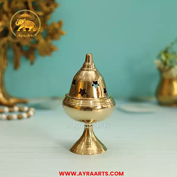 Brass Tulasi Kota Handi Stand Diya - Size 2