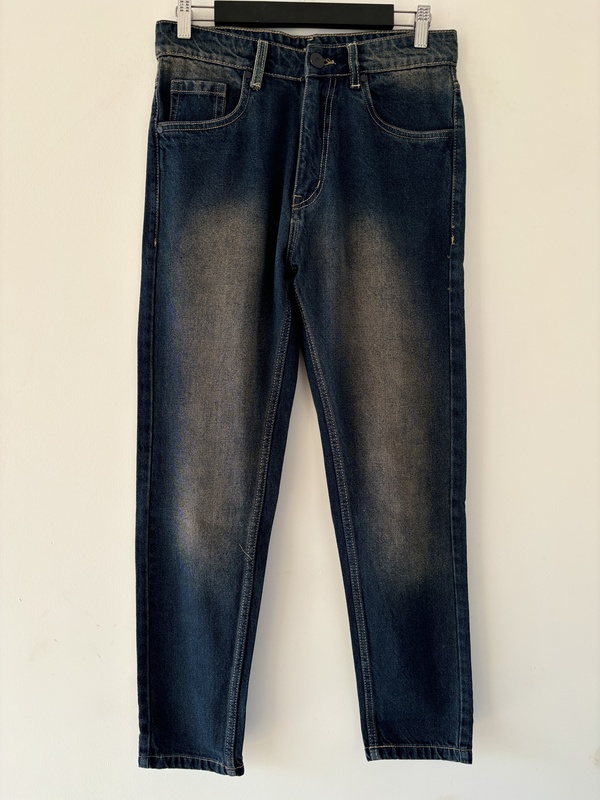 Dark blue washed momfit jean
