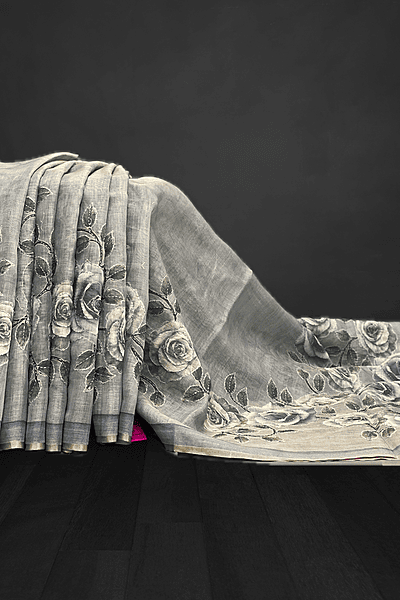 Madavi – The Linen Cotton Saree in Kantha Work 19239