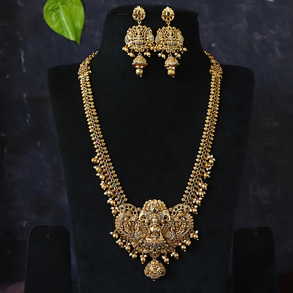 Traditional Mango With Uncut Stones