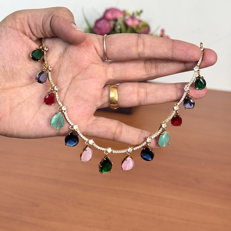 Multicolor Hanging Neckset