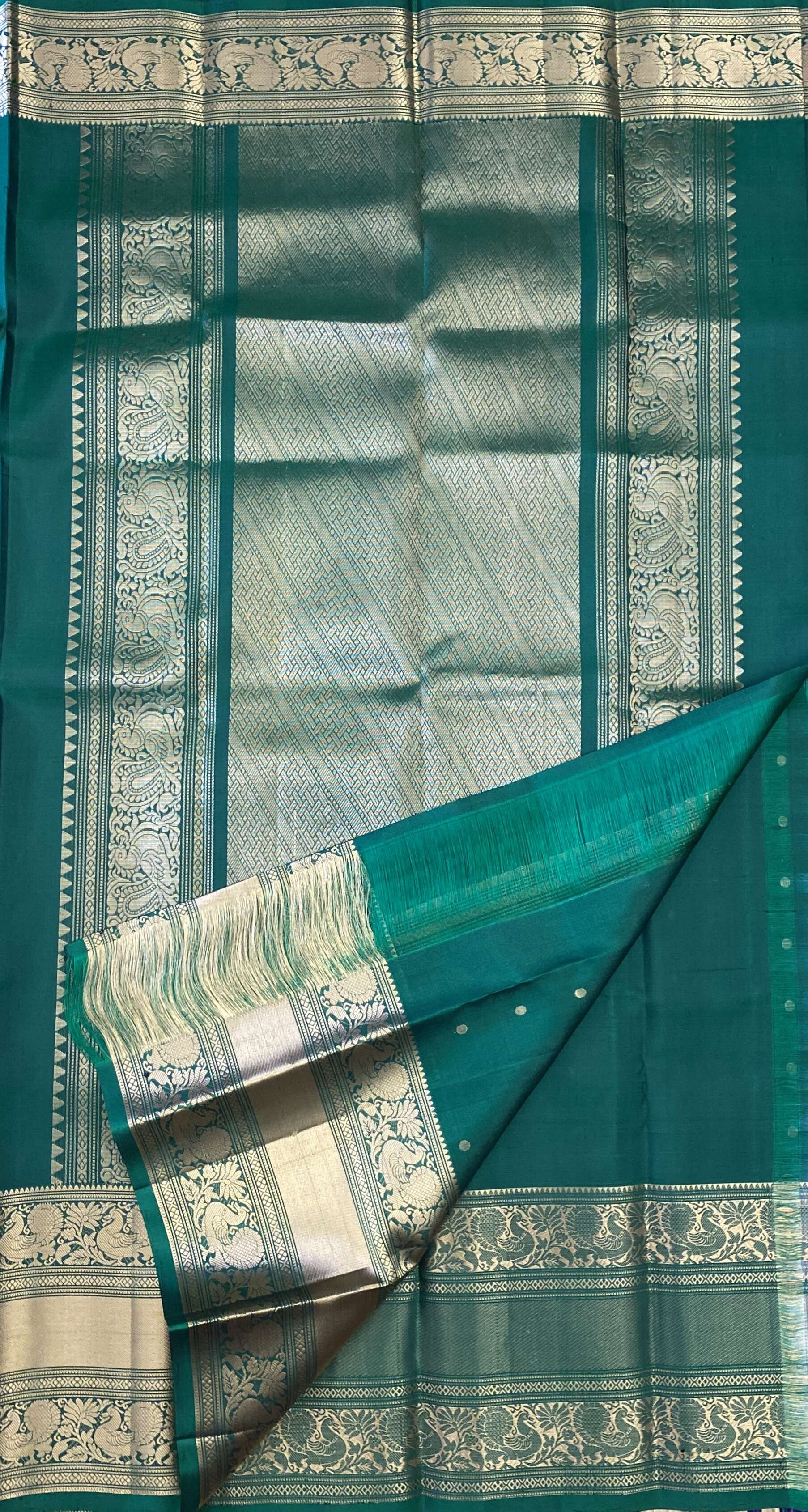 VRINDA – THE SILKWALK EXCLUSIVES  8565